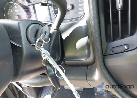 2015 Chevrolet Silverado 1500 Wt z USA, uszkodzony, nr VIN 1GCNKPEH5FZ338330